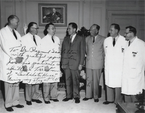 Dr. Scalettar and members of the Walter Reed treatment team with Richard Nixon.