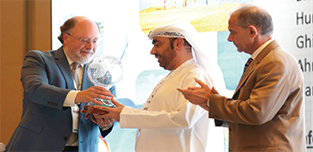 A crystal globe was presented to Dr. Waleed AlShehhi, ESR president, to commemorate the partnership.