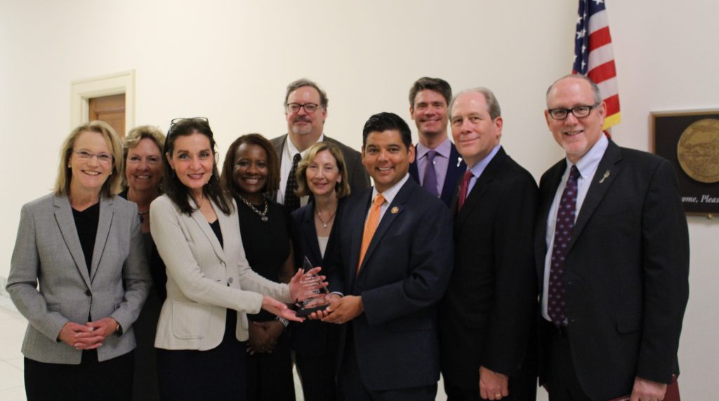 Rep. Raul Ruiz receives the 2019 Award for Public Leadership in Rheumatology.