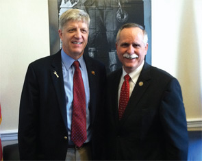 Congressman David McKinley (right) with ACR President James R. O'Dell, MD.