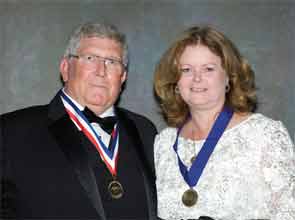 Dr. Maura Daly Iversen with NAP President John Herbold, DVM, MPH, PhD, FNAP