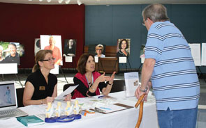 For National Arthritis Awareness Month, Dr. Callahan (center) and Candice Fuller (left), community development associate director at the Arthritis Foundation, spoke with the public about arthritis and the Arthritis Foundation’s physical activity programs at a an information table at UNC Thurston Arthritis Research Center.